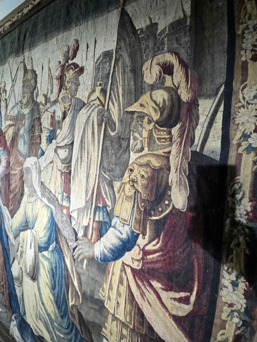Tapisserie d'Aubusson du XVIIe siècle : La Famille de Darius devant Alexandre-photo-8