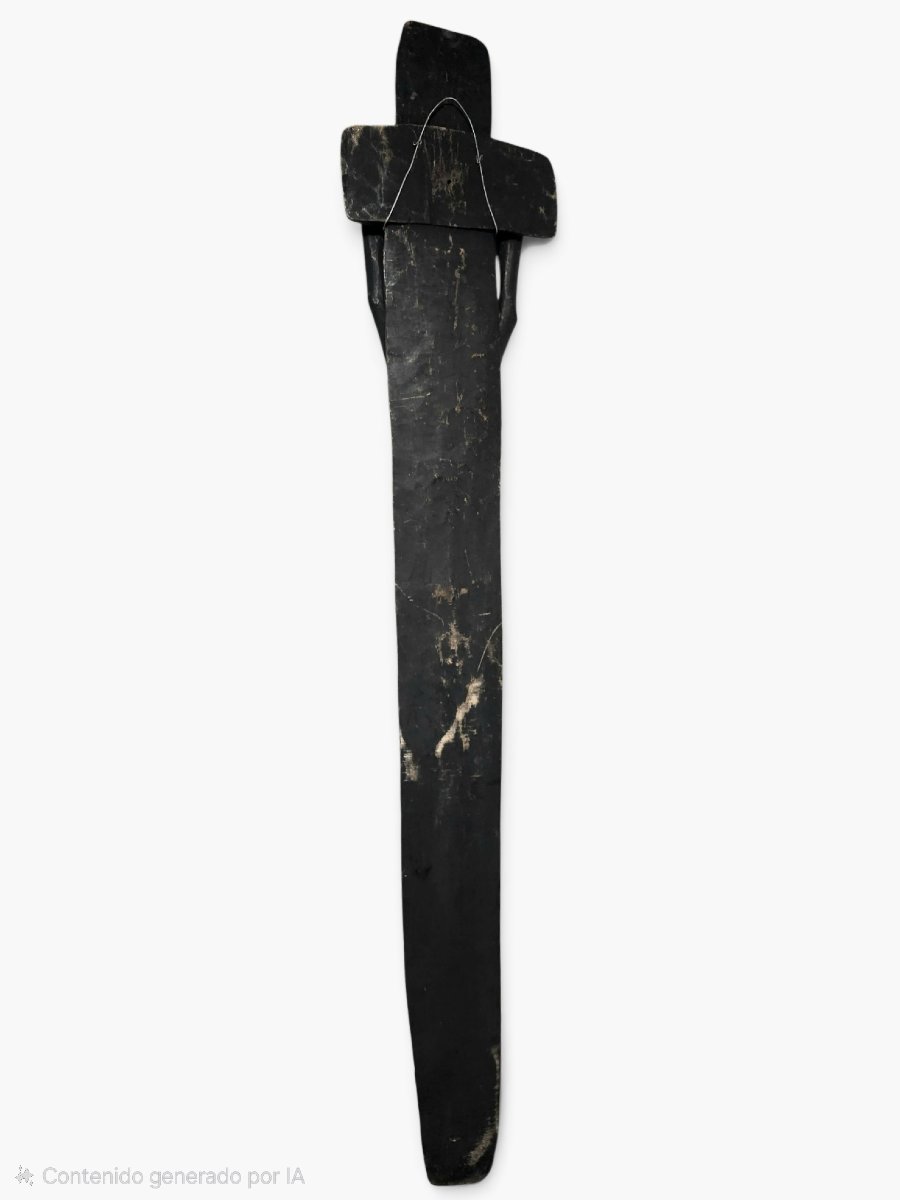 Figure syncrétique du Christ de la région du Sepik, avec yeux en coquillages cauris, Papouasie--photo-2