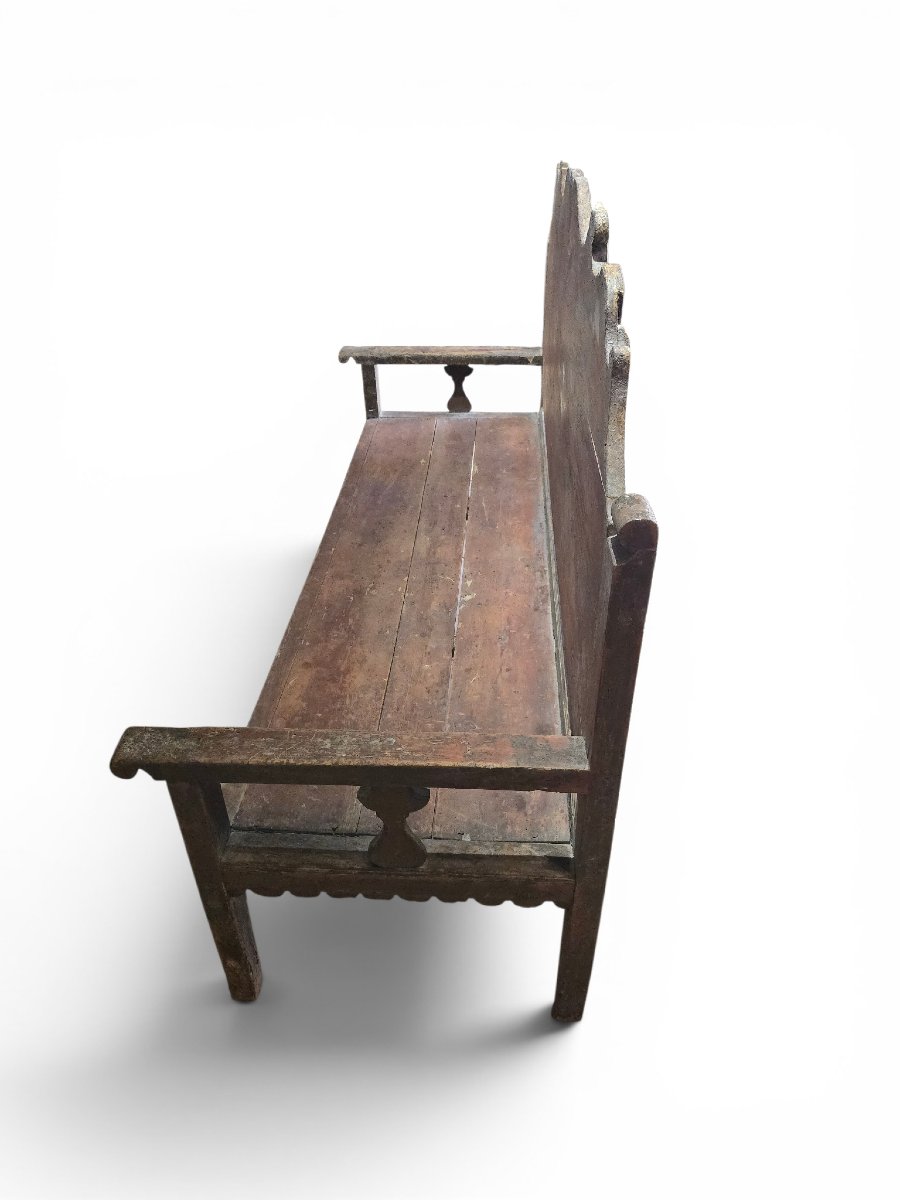 Banc français du XVIIIe siècle en bois peint à haut dossier-photo-1