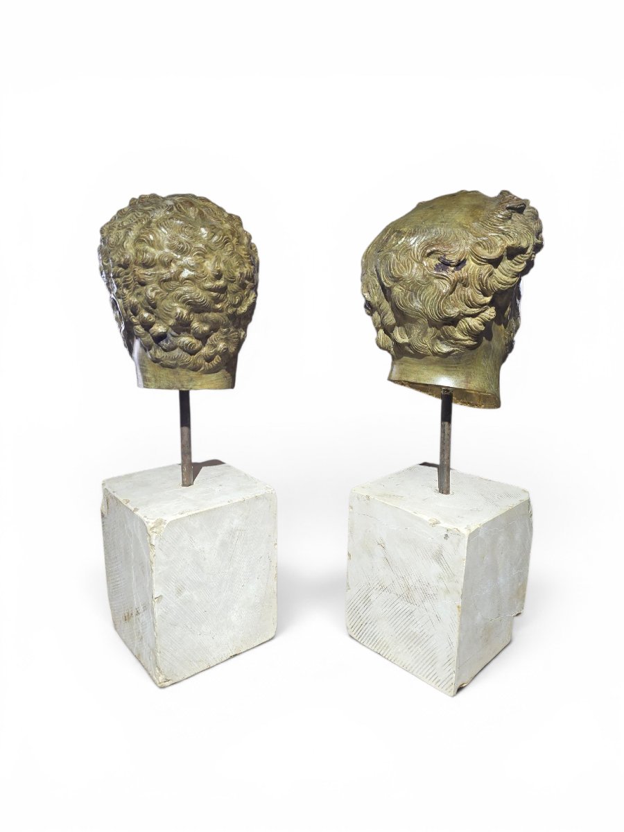 Paire de têtes d'empereurs romains en bronze patiné sur socles en marbre, Italie, années 1950-photo-2