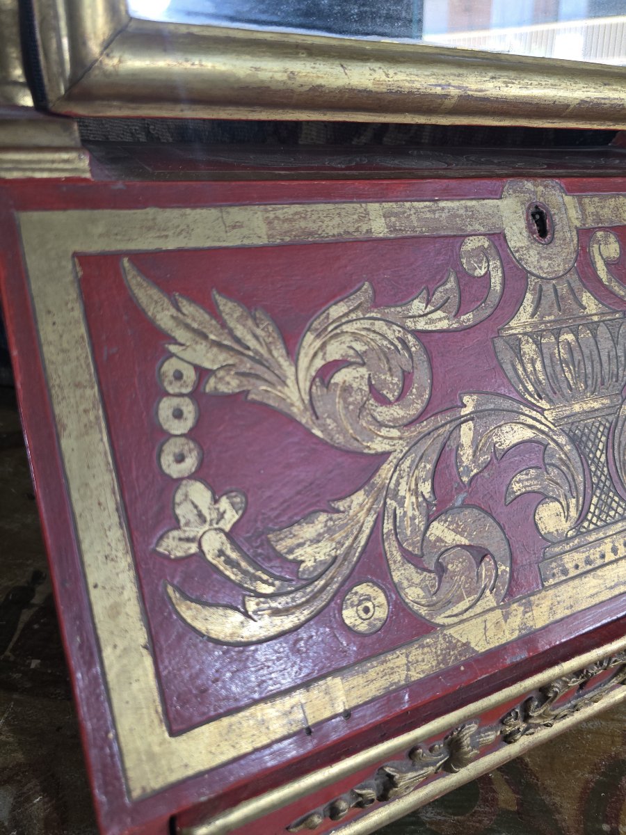 18th-century European Dressing Table And Secretary Desk In Red Lacquer With A Mirror And Gilded Decoration-photo-3