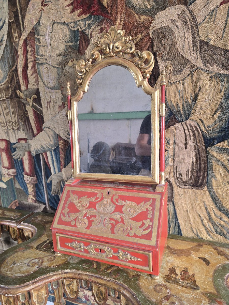 18th-century European Dressing Table And Secretary Desk In Red Lacquer With A Mirror And Gilded Decoration-photo-7