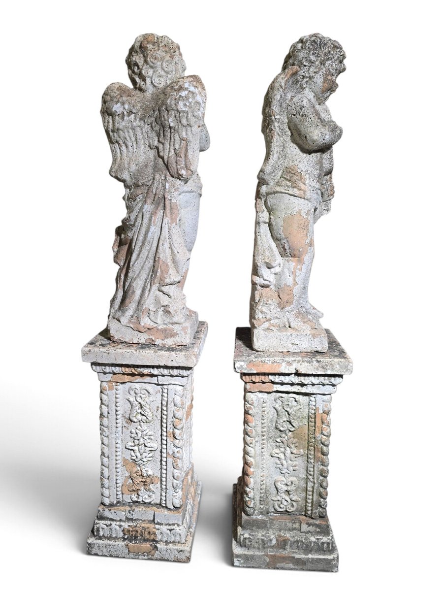 Paire de sculptures  en terre cuite italienne du XIXe siècle représentant des chéru-photo-4