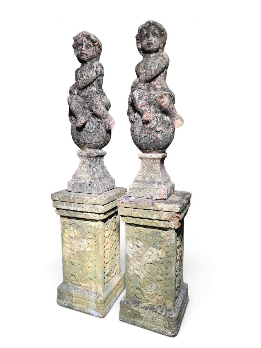 Paire de sculptures de chérubins en terre cuite italienne du XIXe siècle avec piéd-photo-2