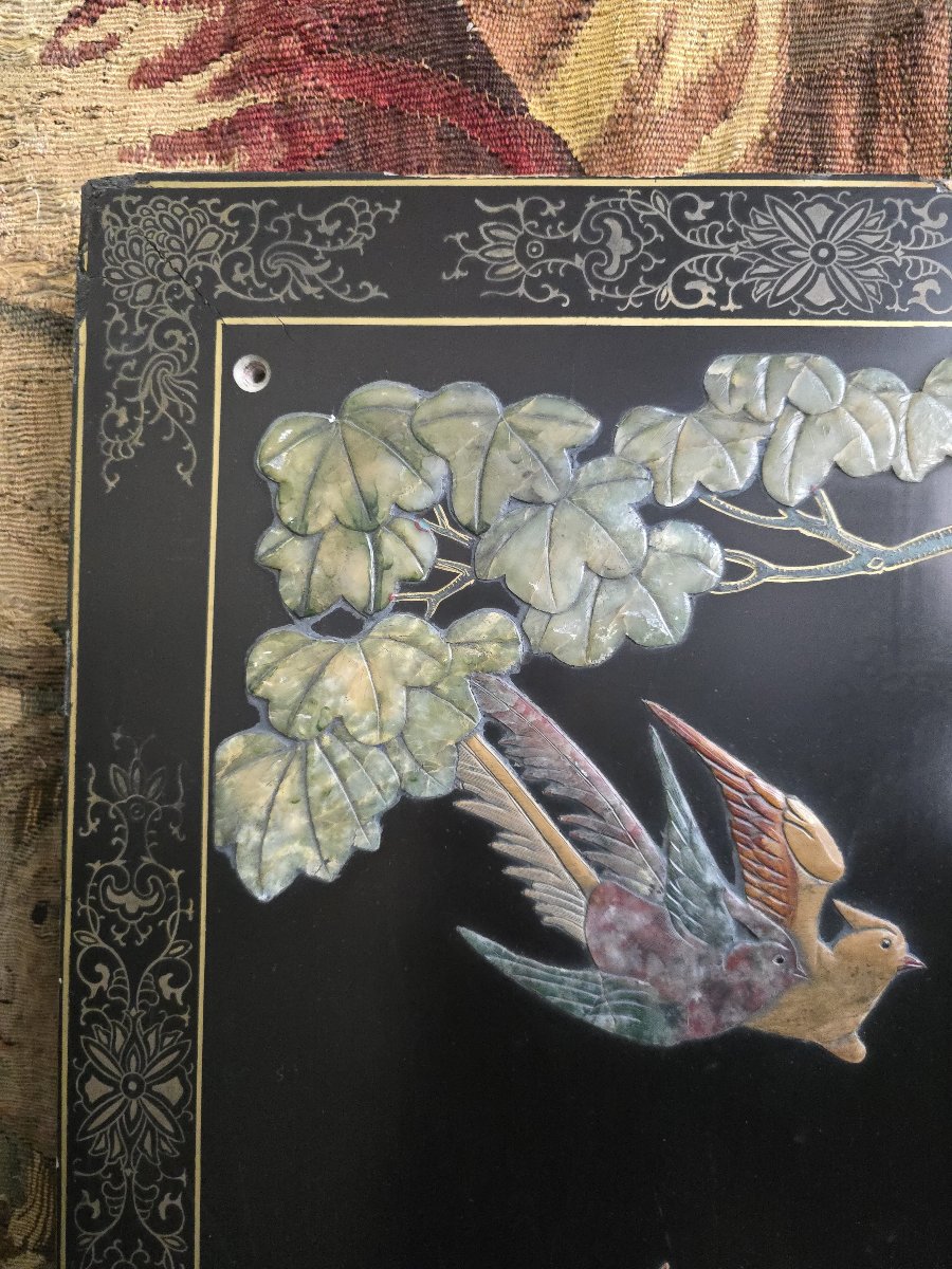 Paravent chinois du début du XXe siècle orné d'animaux, d'oiseaux et de motifs floraux sculptés-photo-1