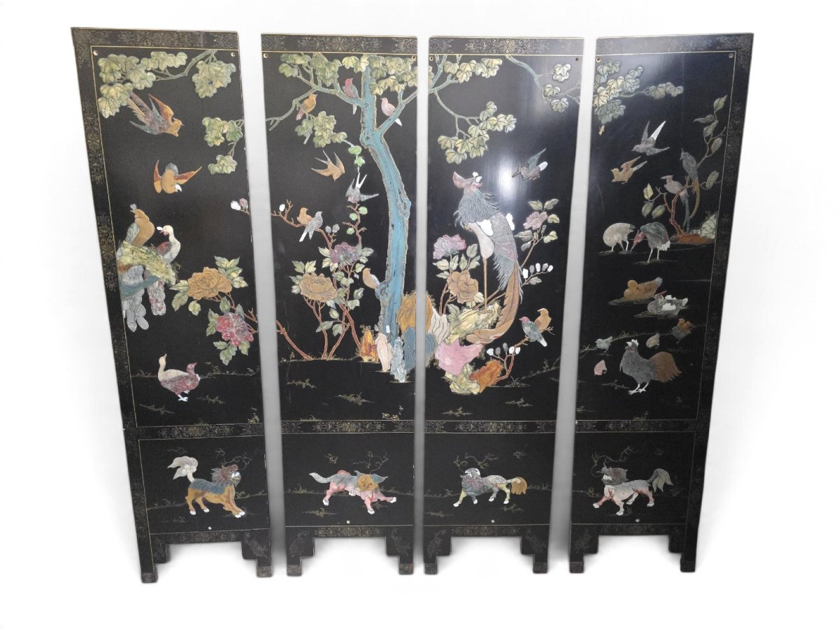Paravent chinois du début du XXe siècle orné d'animaux, d'oiseaux et de motifs floraux sculptés-photo-7