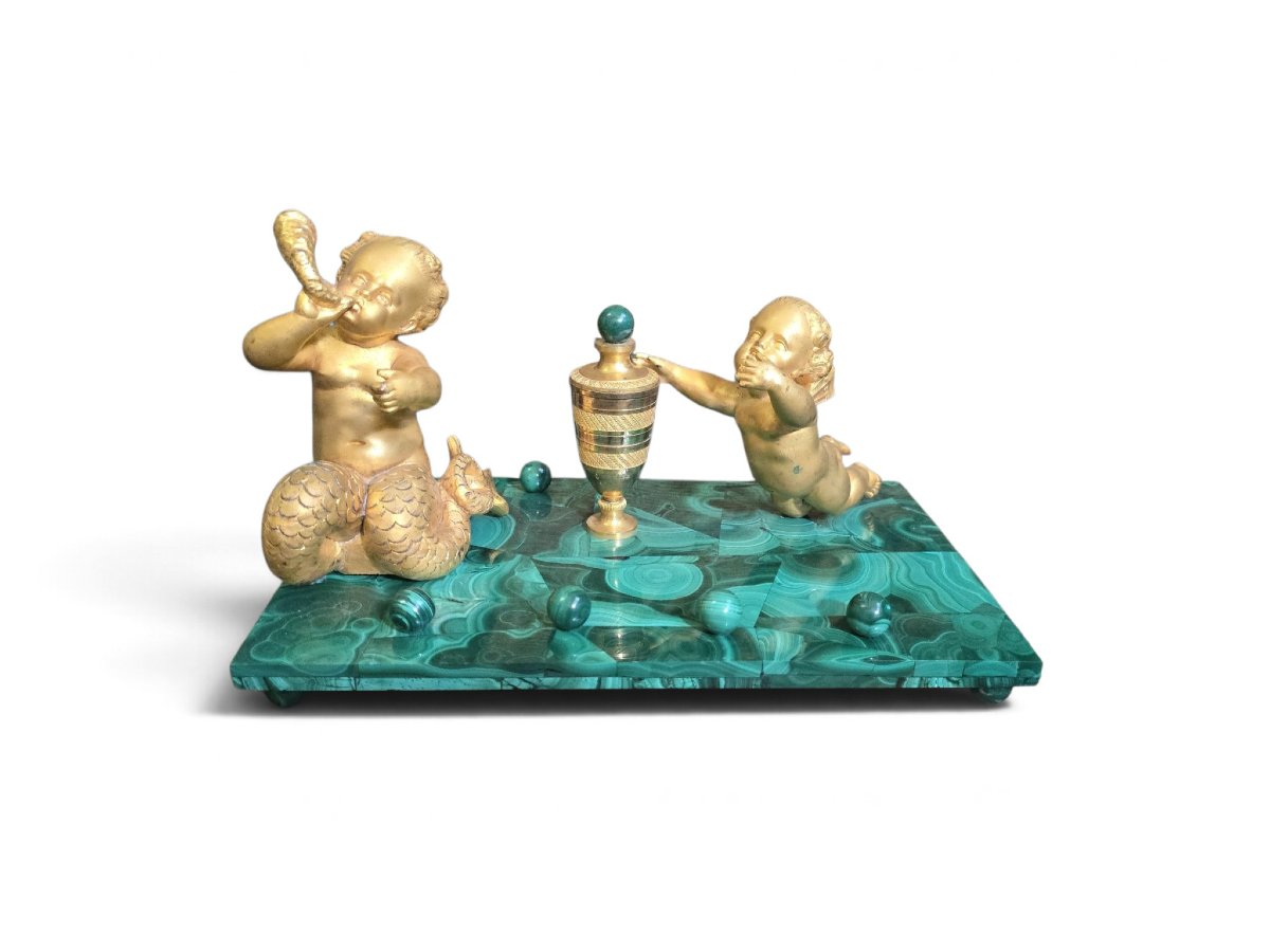 19th-century Italian Inkwell Made Of Malachite And Gilded Bronze (ground Gold) Featuring Cupid And A Mermaid – 