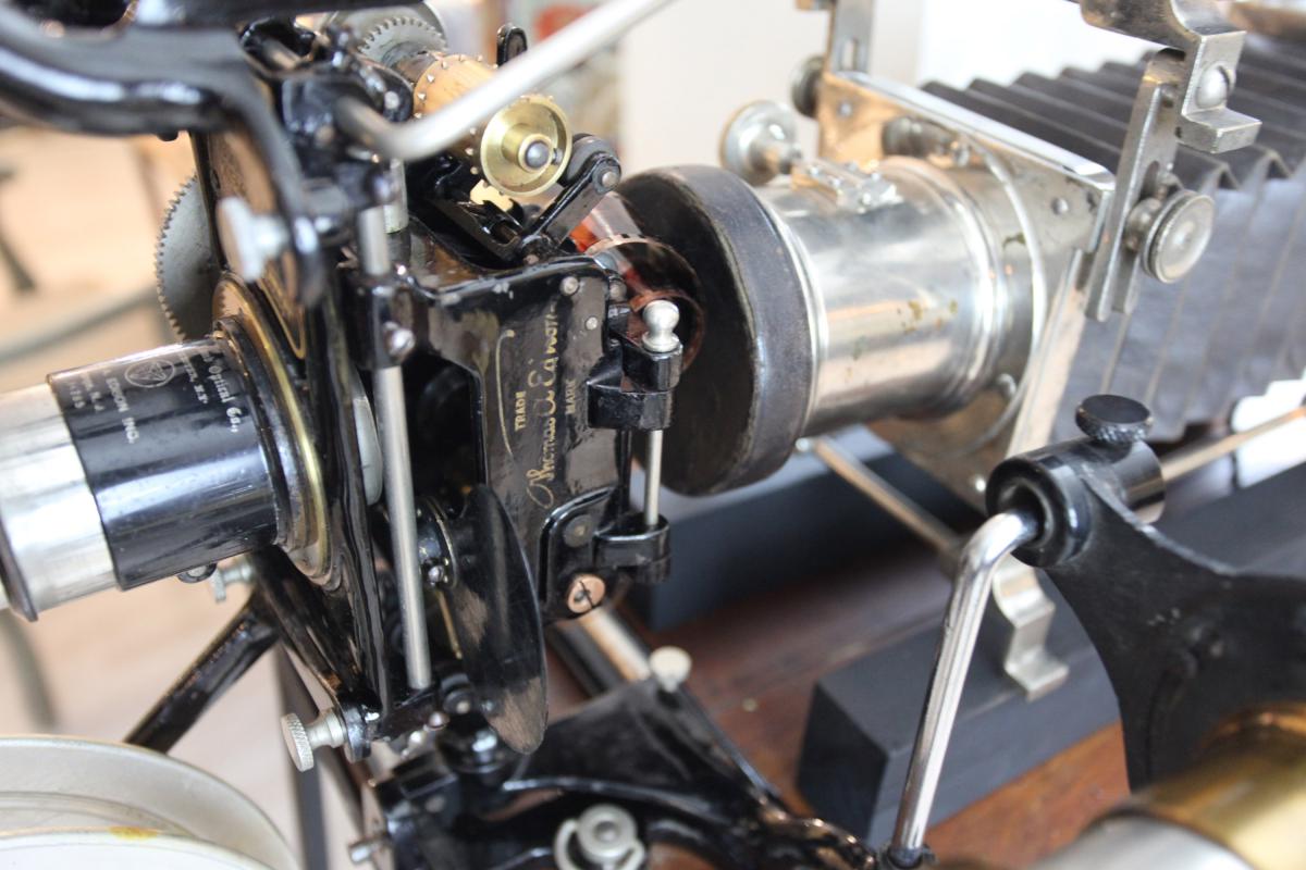 Kinetoscope Projector Thomas Edison-photo-3
