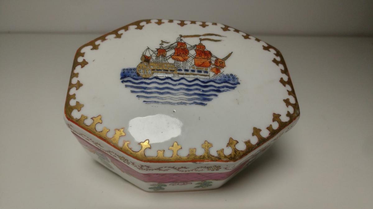 Asian Porcelain Box