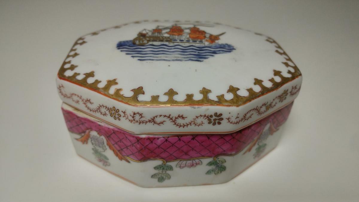Asian Porcelain Box-photo-6