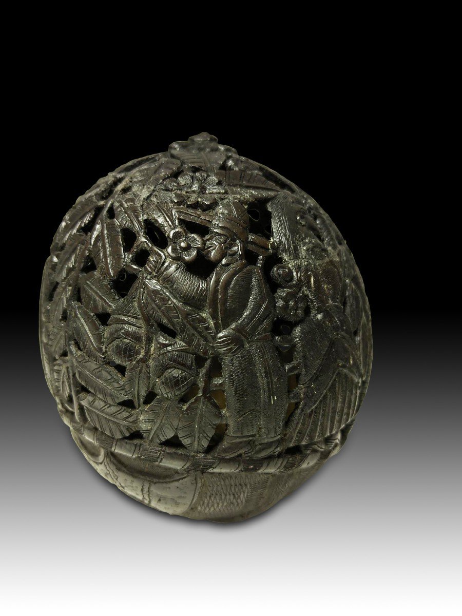 19th Century Carved Coconut-photo-4