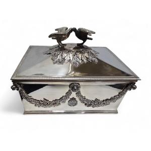 Royal Spanish Silver Casket By Yanes, Decorated With Coats Of Arms And Birds, Heritage N