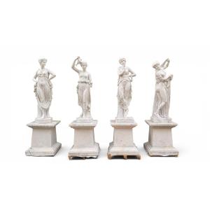 Ensemble des Quatre Saisons en marbre blanc italien, fin du XXe siècle