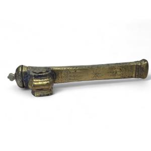 Encrier ottoman en bronze gravé, fin XVIIIe siècle