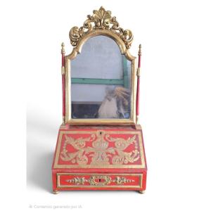 Coiffeuse-secrétaire européenne du XVIIIe siècle en laque rouge avec miroir et décor doré