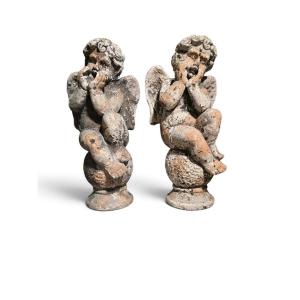 Paire de sculptures de chérubins en terre cuite italienne du XIXe siècle, style néo-baroque