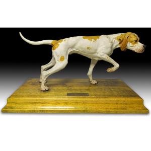 Ancien Chien d'ArrÊt En Porcelaine