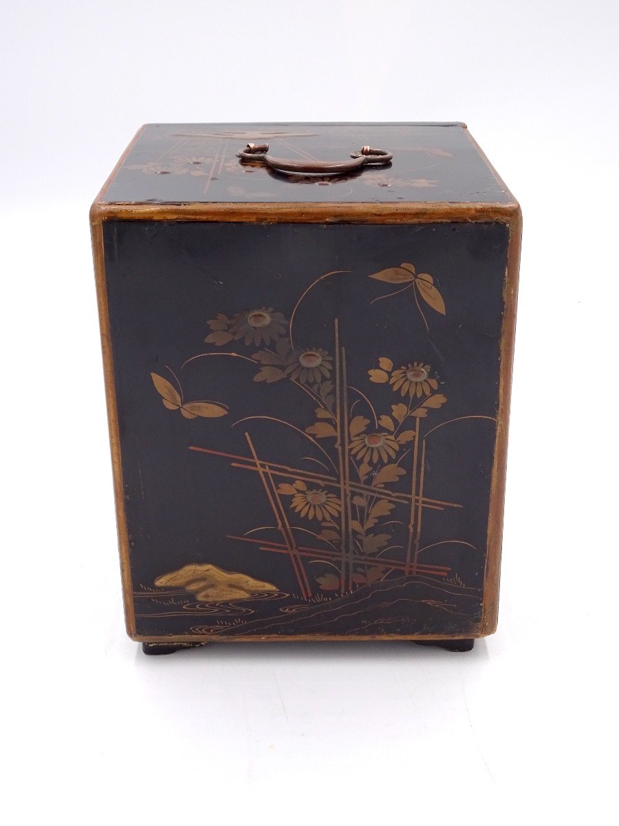 Coffret à Trois Tiroirs d'Ambit Chinois, Fin XIXe Siècle à Décor Floral-photo-3