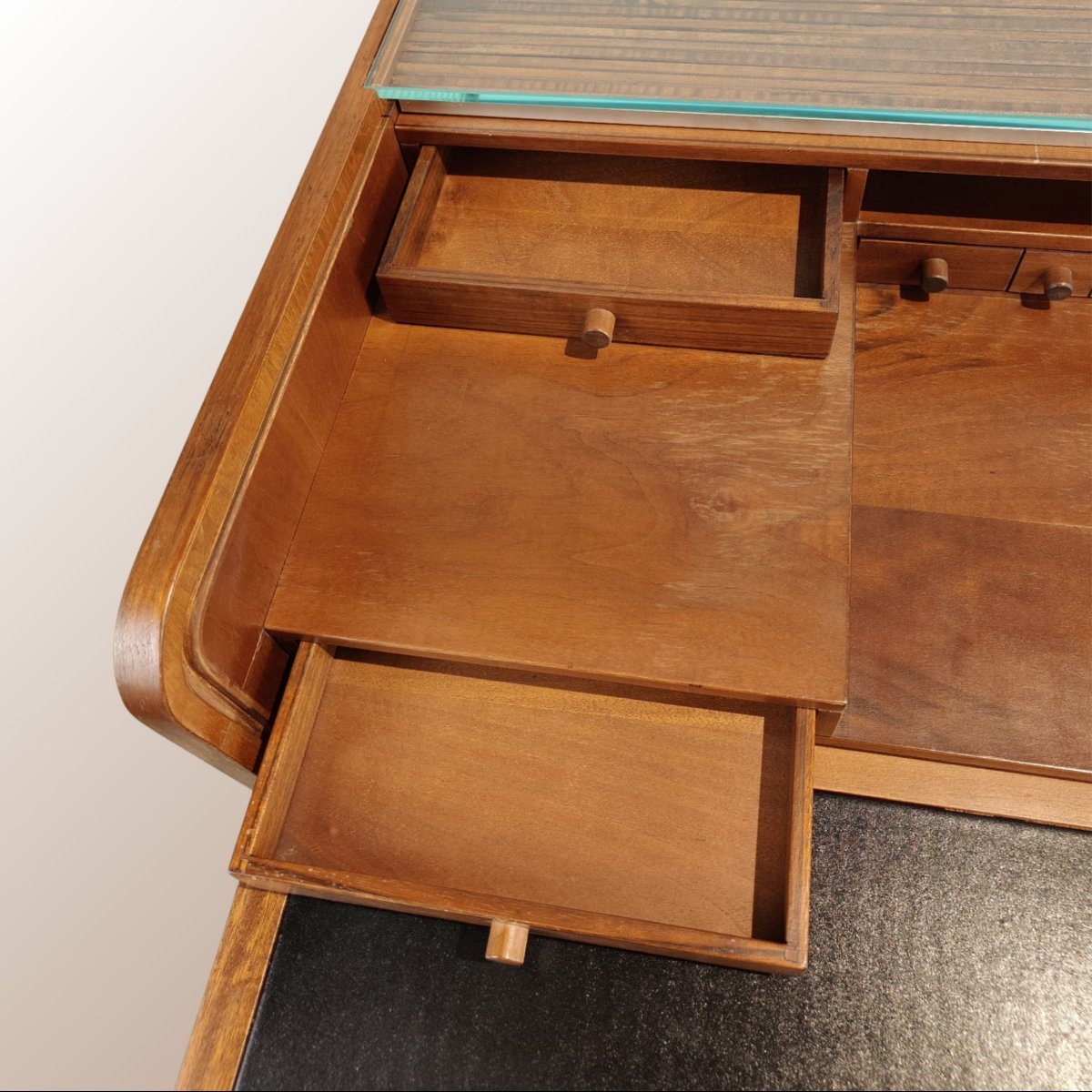 Bureau modèle 804 avec tablette, Frattini pour Bernini, années 1960-photo-3