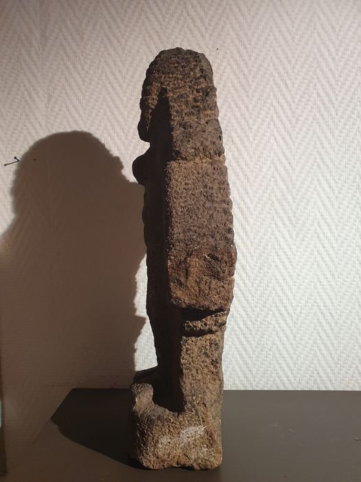 Déesse PARVATI Tamil Nadu Sculpture en Basalt  ou  granit 13 /15  siècle période CHOLA-photo-3