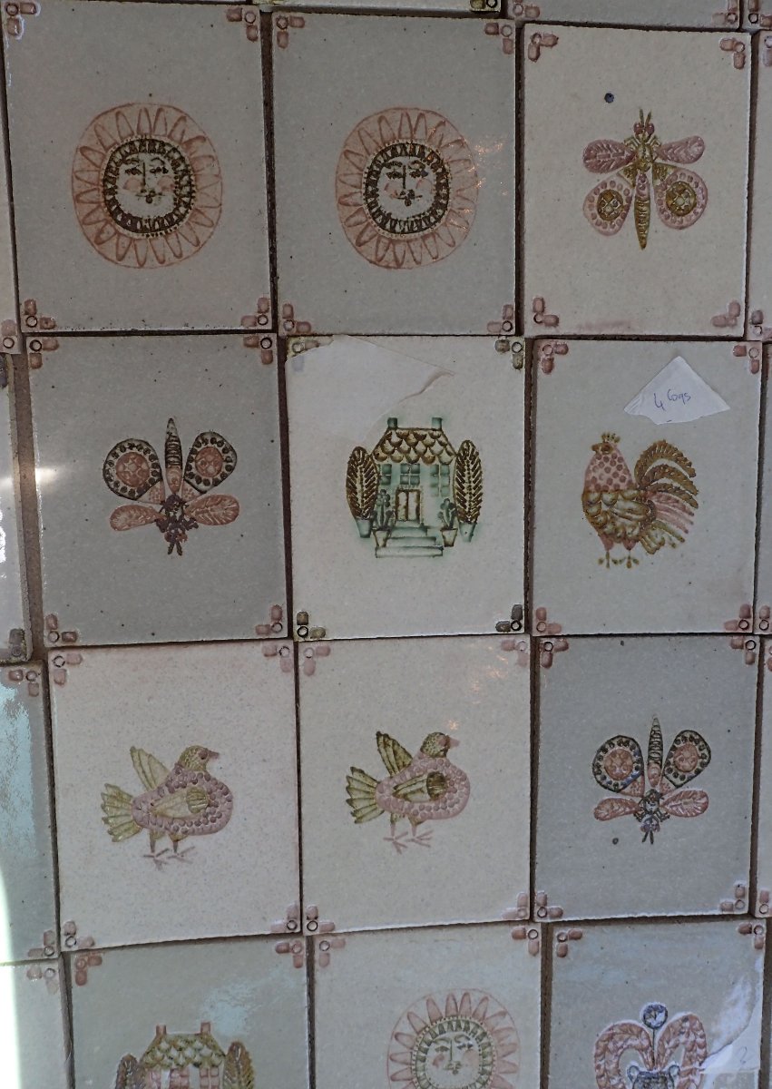 Le bestiere de Roger Capron decliné en 104 carreaux de grés cerame +/-2m²-photo-5