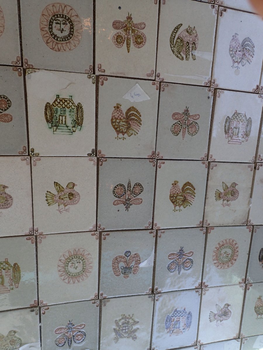 Le bestiere de Roger Capron decliné en 104 carreaux de grés cerame +/-2m²-photo-6