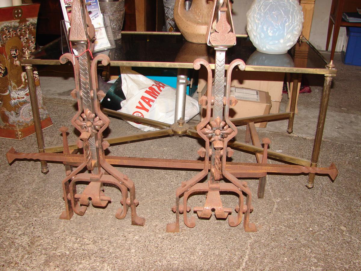 Paire De Chenets En Fer Forgé 