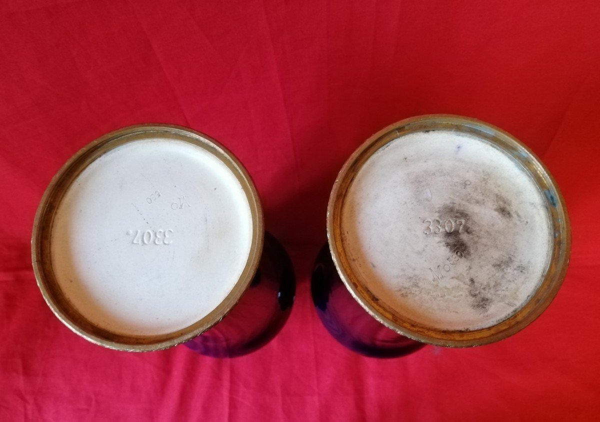 Pair Of Oven Blue Vases-photo-3