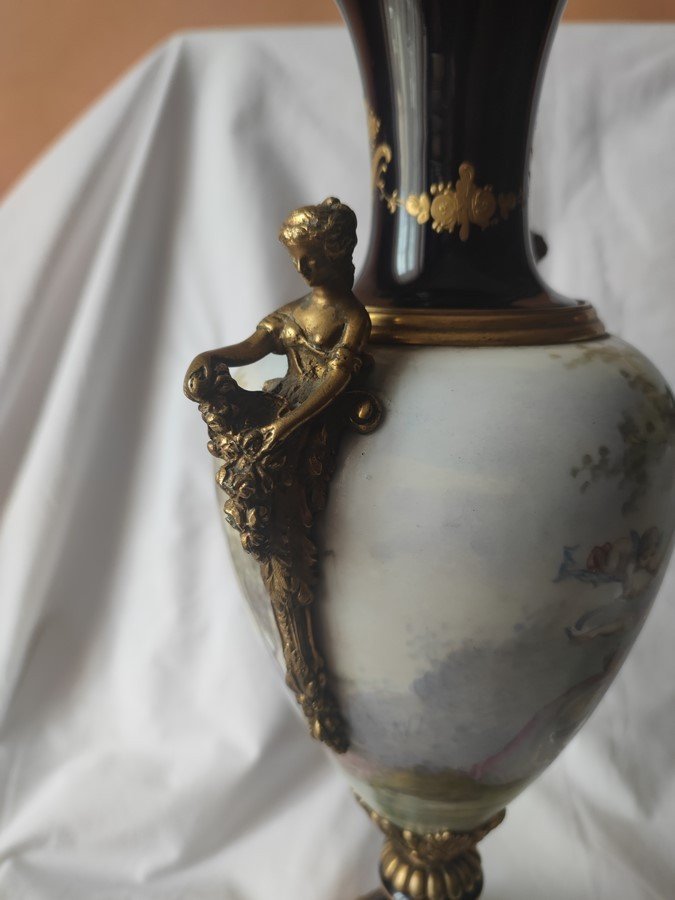 Paire de vases de Sèvres -photo-4
