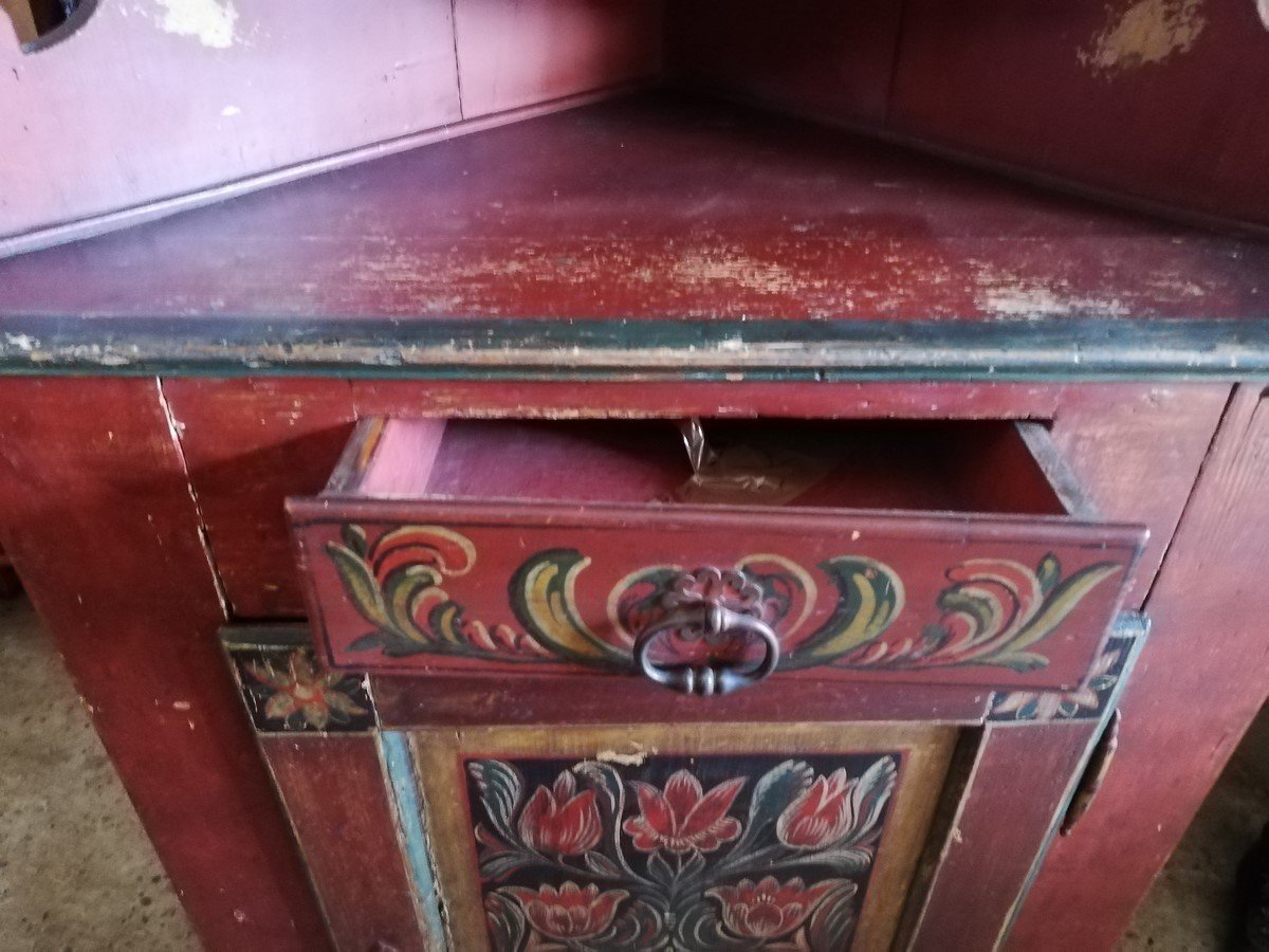 Painted Corner Cabinet-photo-5