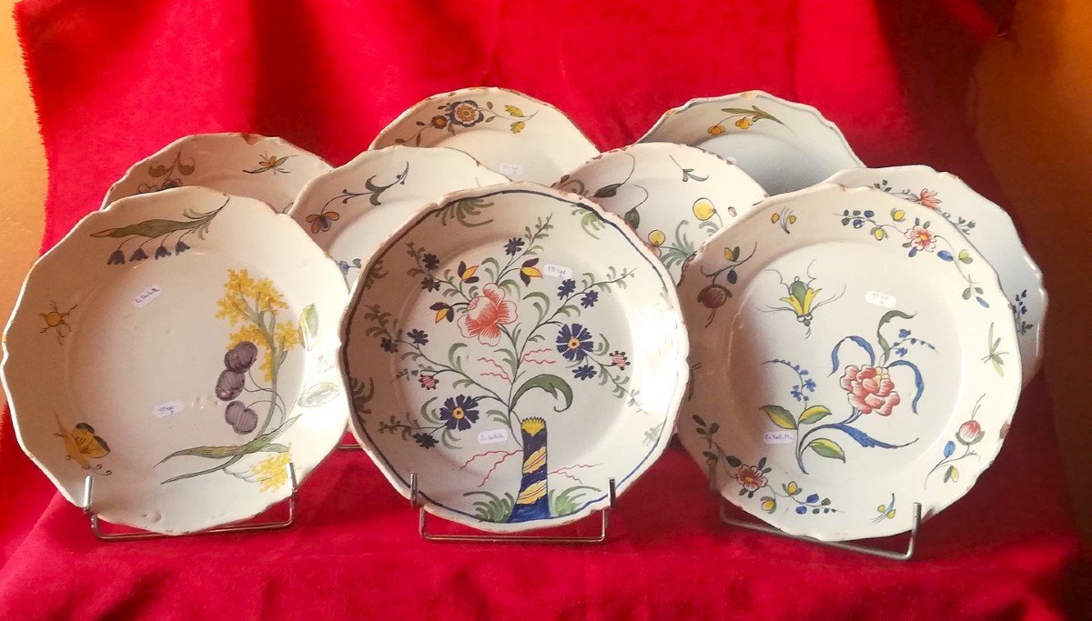 Suite Of Nine 18th Century Plates From La Rochelle-photo-3