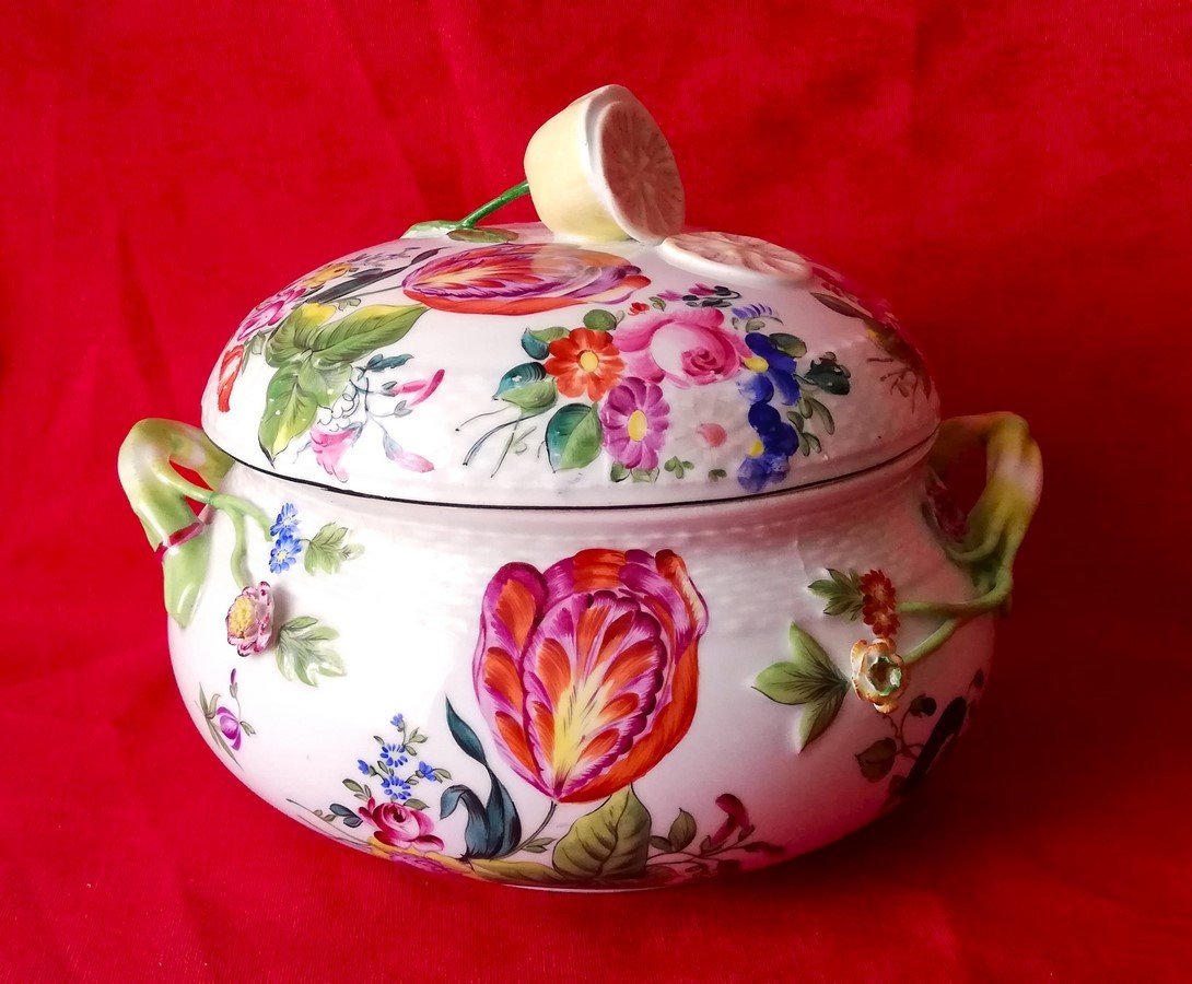 Soupière en porcelaine Allemande