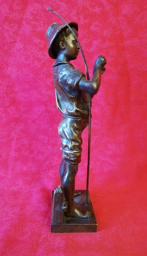 Bronze Fisherman -photo-5