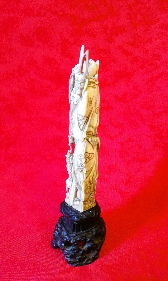 Old Ivory From China -photo-2