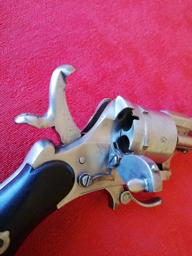 Pistolet à barillet -photo-1