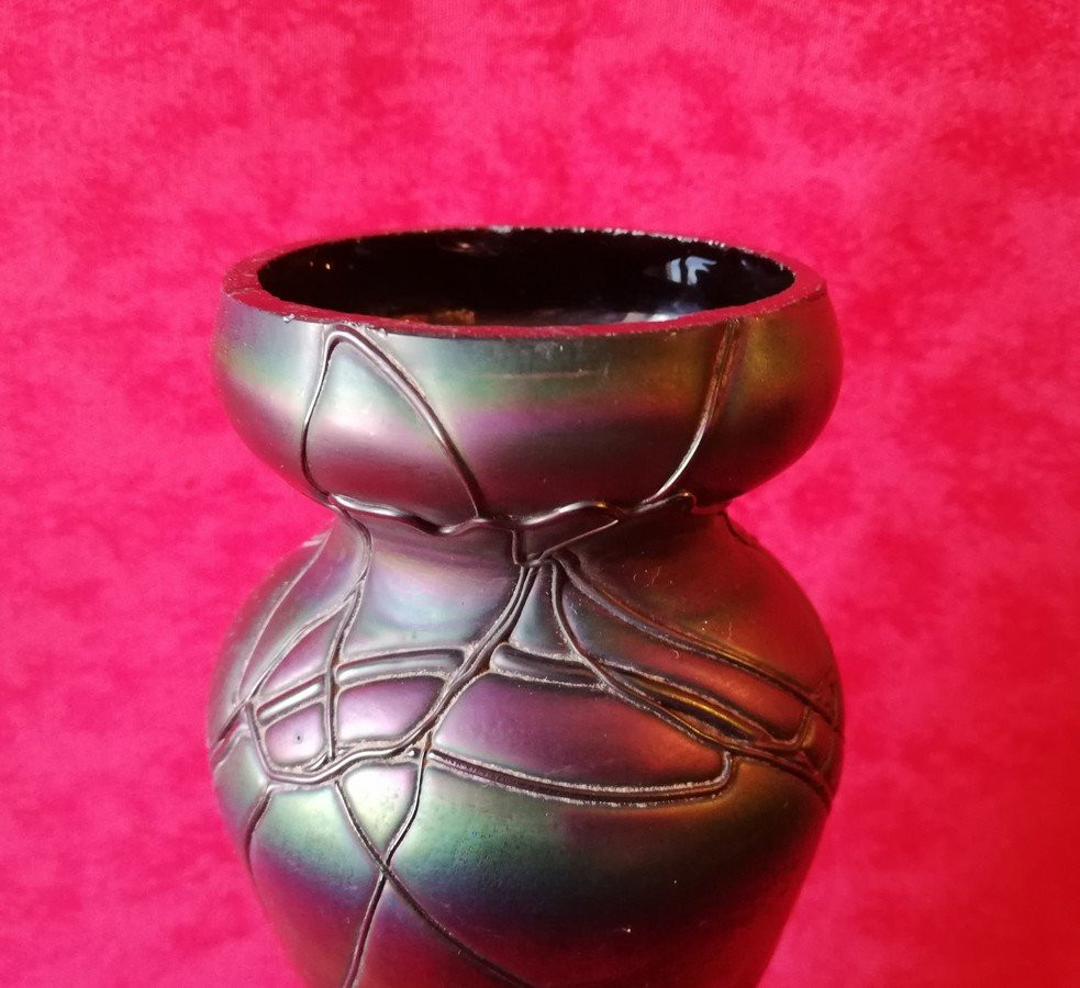 Iridescent Glassware -photo-2