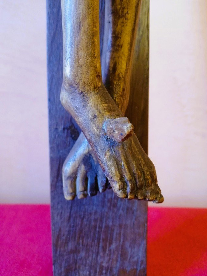 Christ On The Cross Sculpted -photo-3