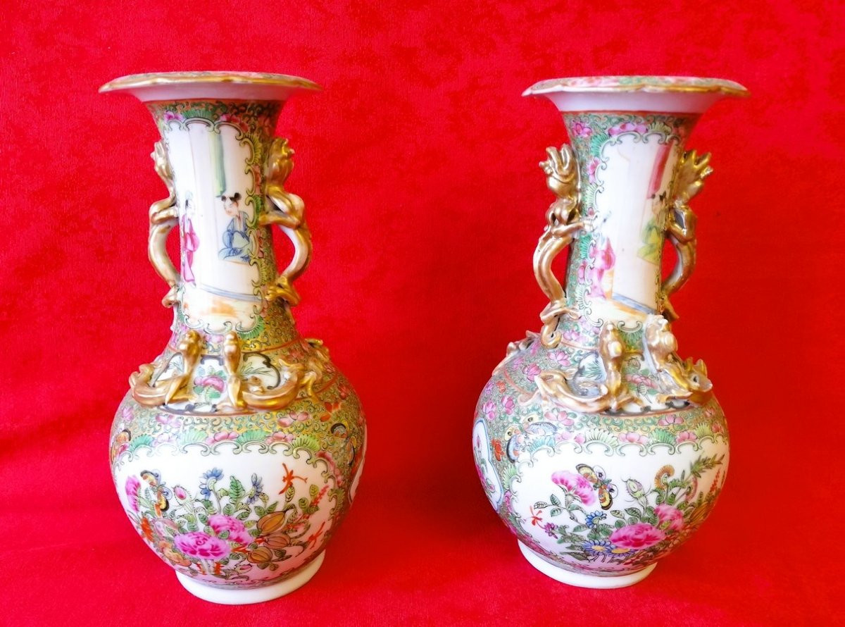 Pair Of Chinese Porcelain Vases -photo-2