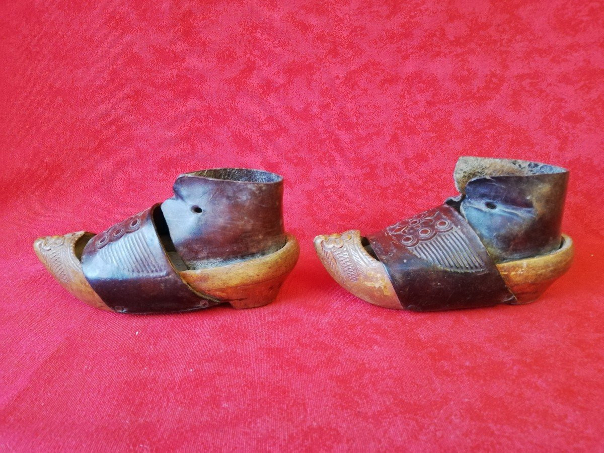 Children's Wooden And Leather Clogs -photo-2