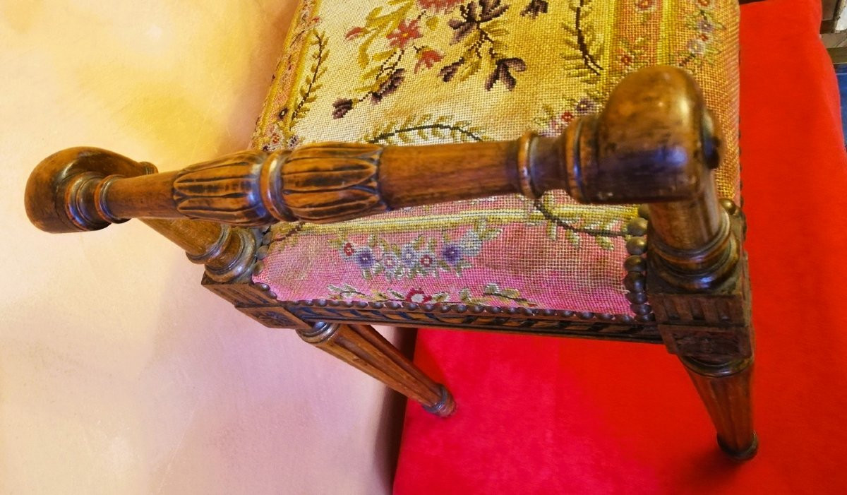 Small Upholstered Bench -photo-3