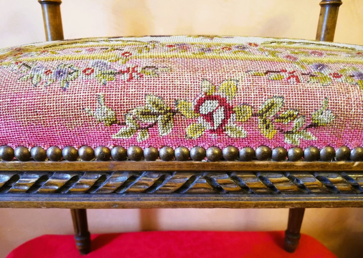 Small Upholstered Bench -photo-5