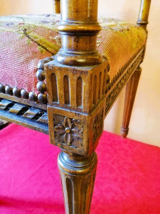 Small Upholstered Bench -photo-8