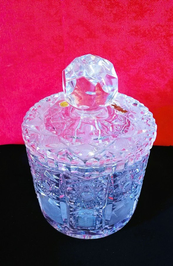 Pot couvert en cristal taillé à la main-photo-2