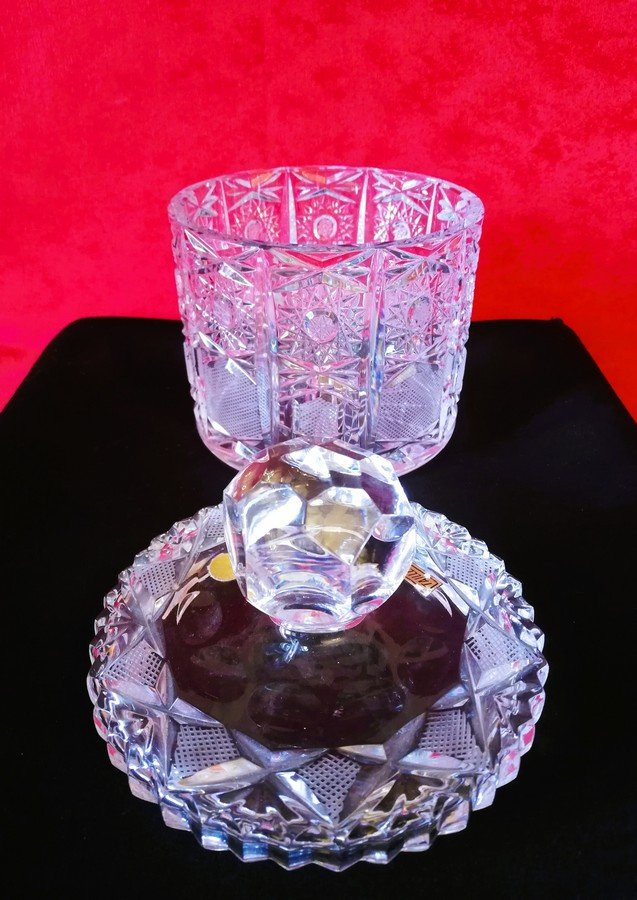 Pot couvert en cristal taillé à la main-photo-3