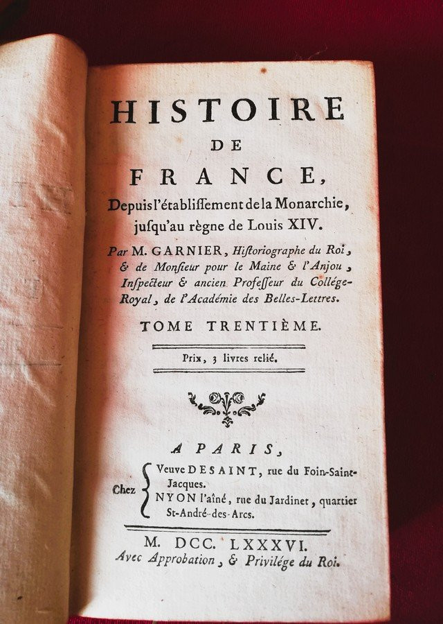 Livres du 18ème siècle -photo-3