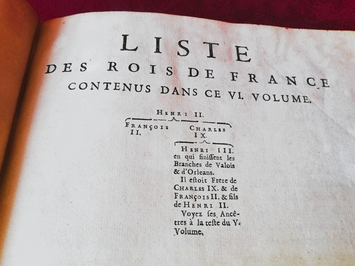 18th Century Books "coat Of Arms"-photo-2