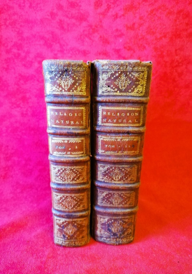 Deux livres en Latin 