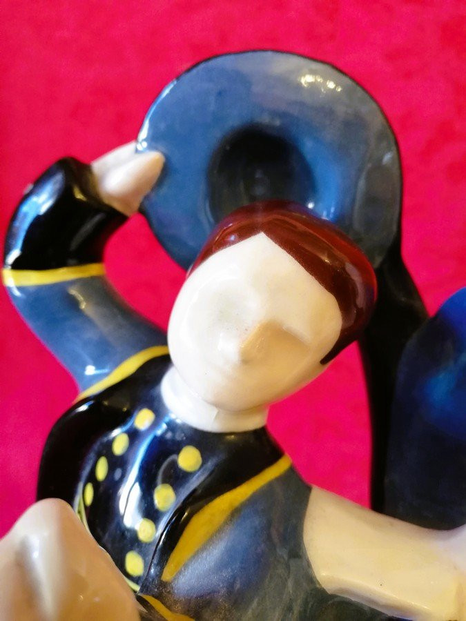 Breton Dancing Couple -photo-6