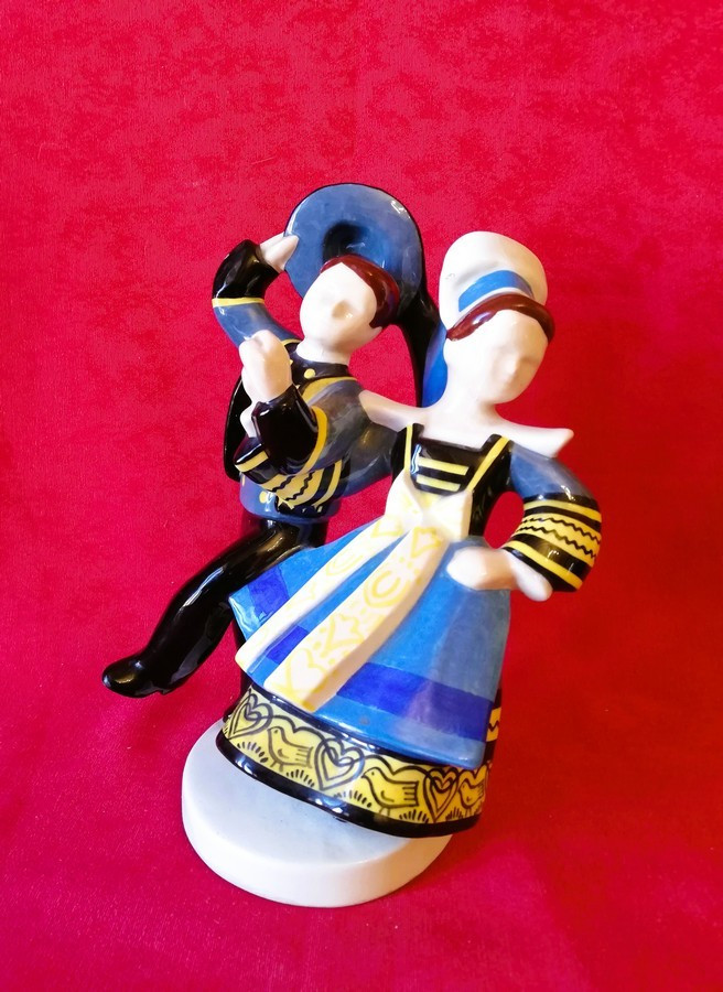 Breton Dancing Couple 