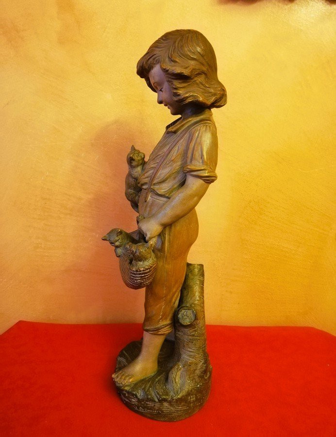 Terre cuite fillette aux chats -photo-3